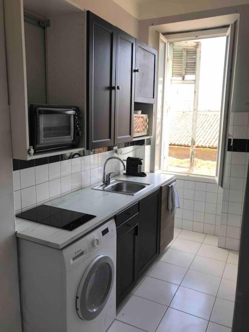 Ferienwohnung T2 La Joliette Sur Notre Dame Marseilles Exterior foto